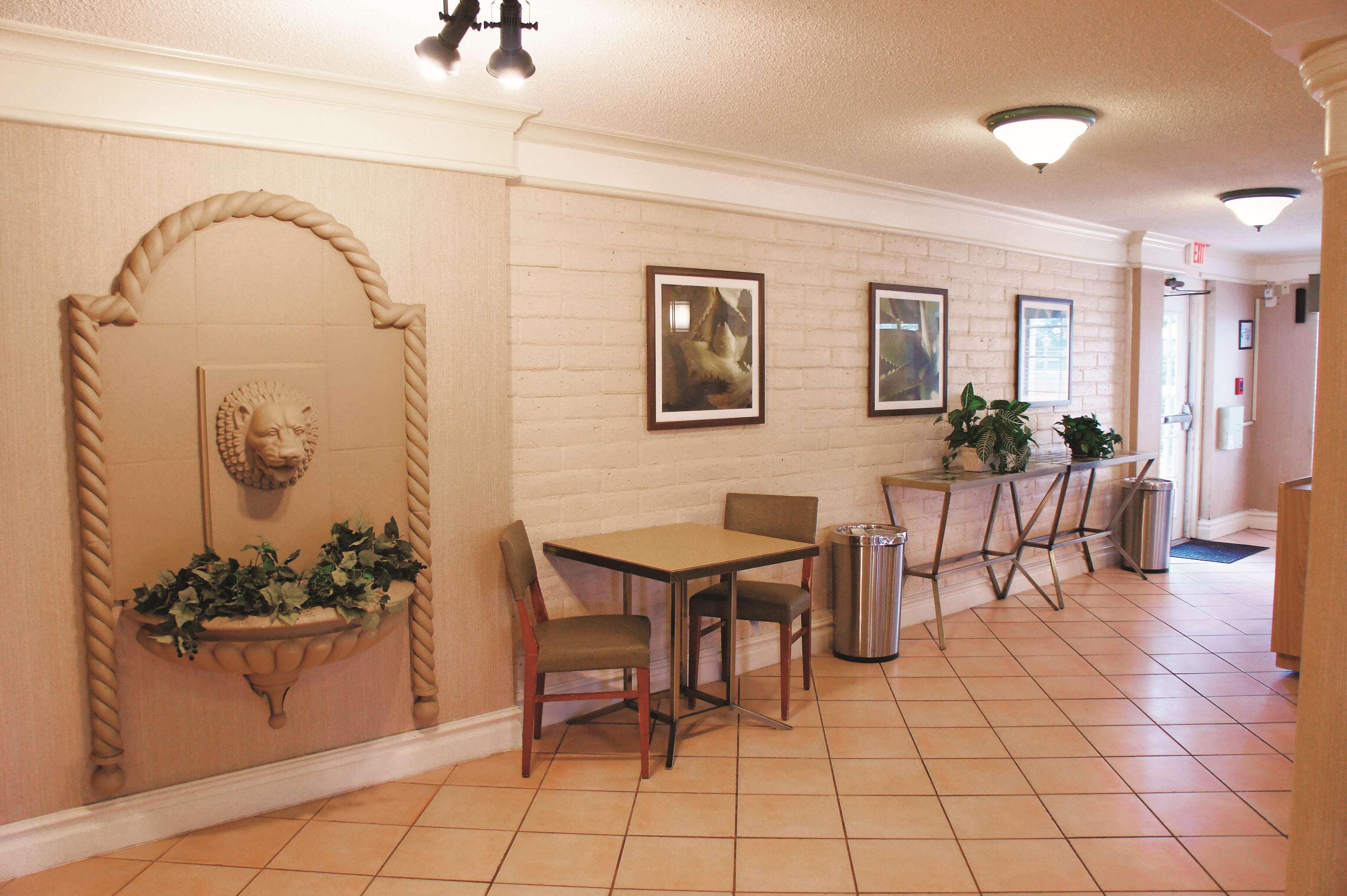 Baymont By Wyndham Houston La Porte Εξωτερικό φωτογραφία