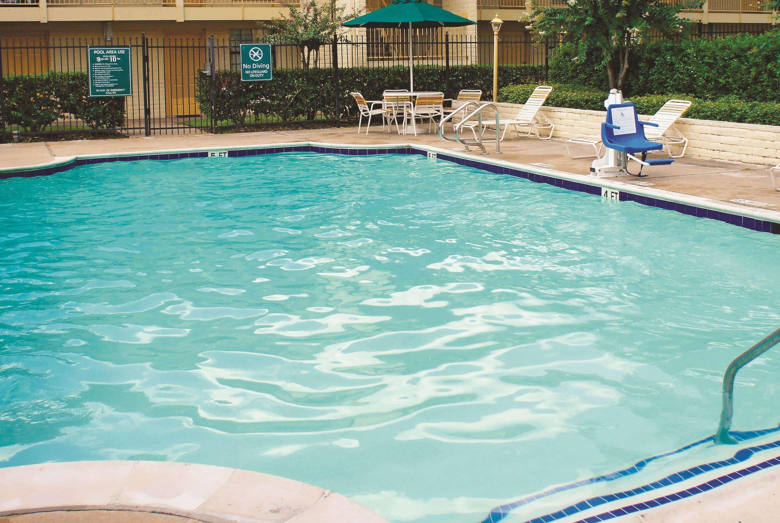 Baymont By Wyndham Houston La Porte Εξωτερικό φωτογραφία